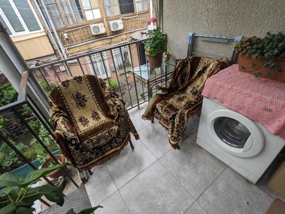 Apartments Se7En Tbilisi Esterno foto